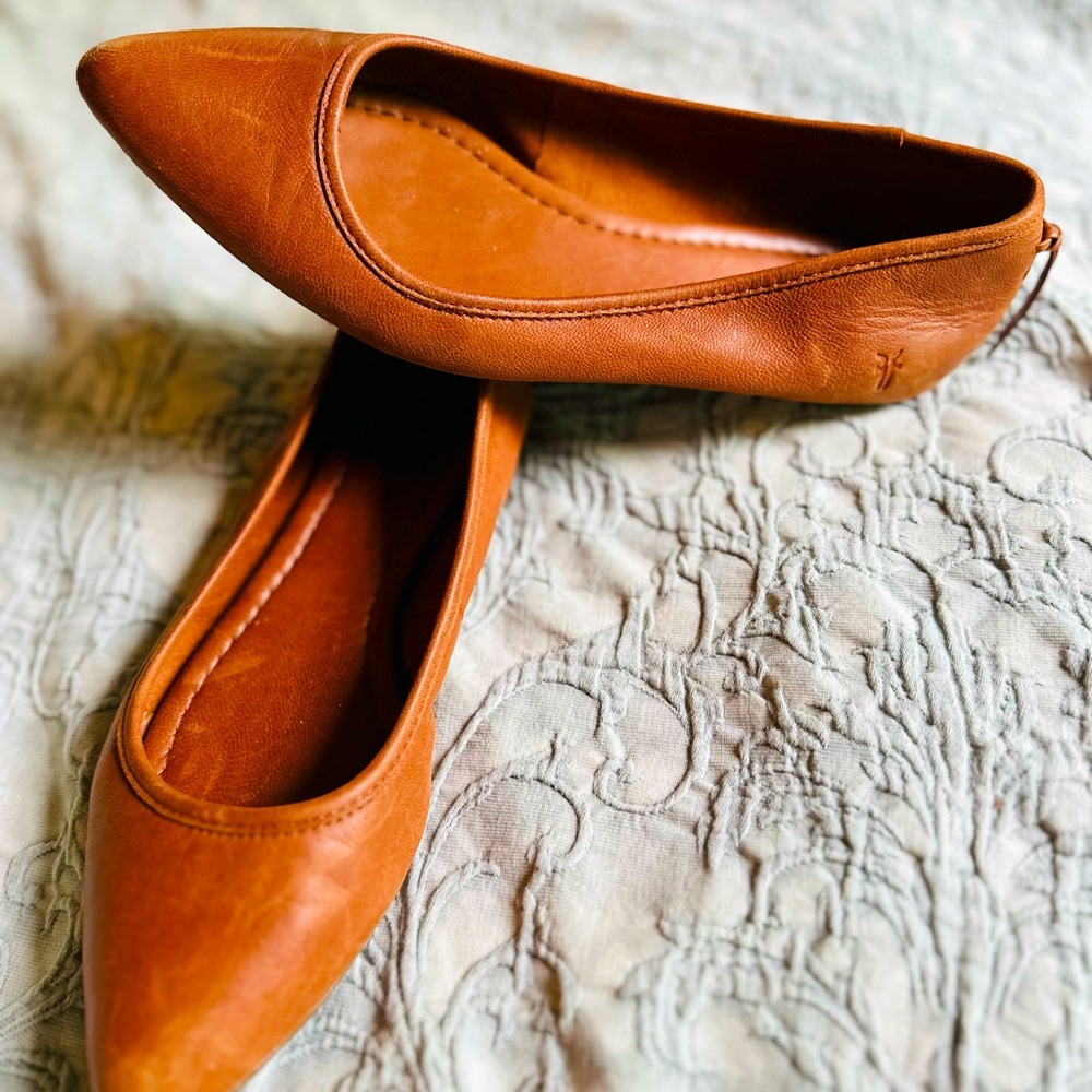 Frye leather flats